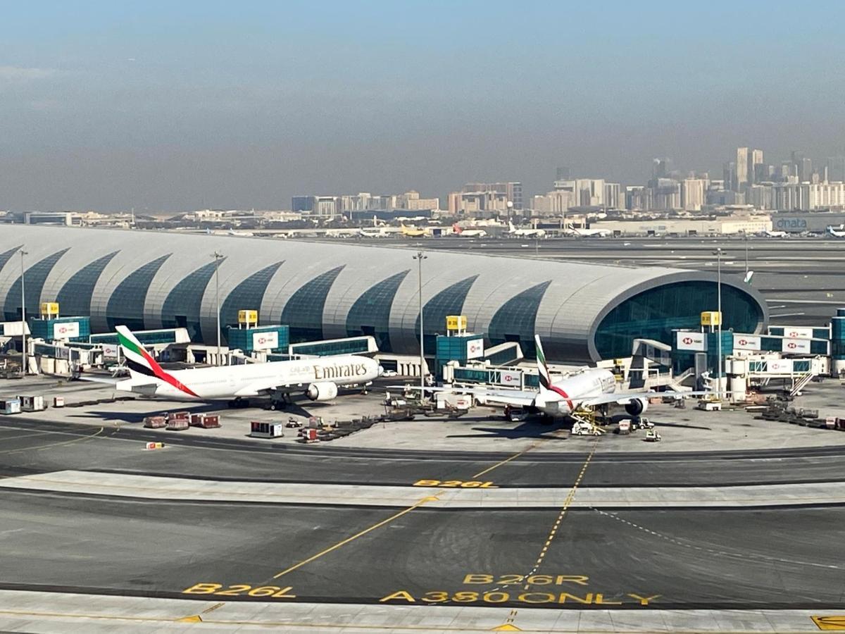 Holiday Inn Express Dubai Airport By Ihg Eksteriør billede