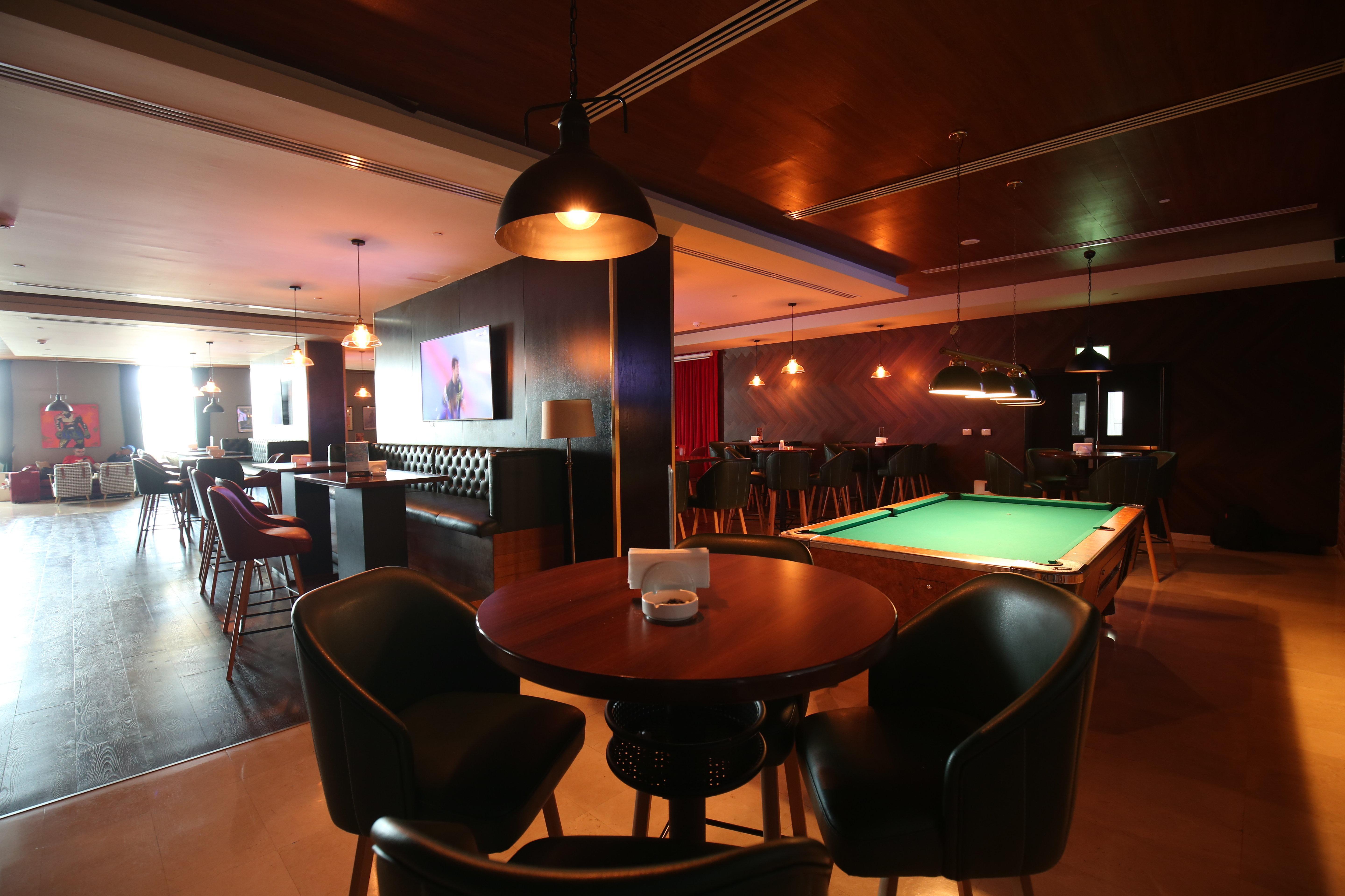 Holiday Inn Express Dubai Airport By Ihg Eksteriør billede