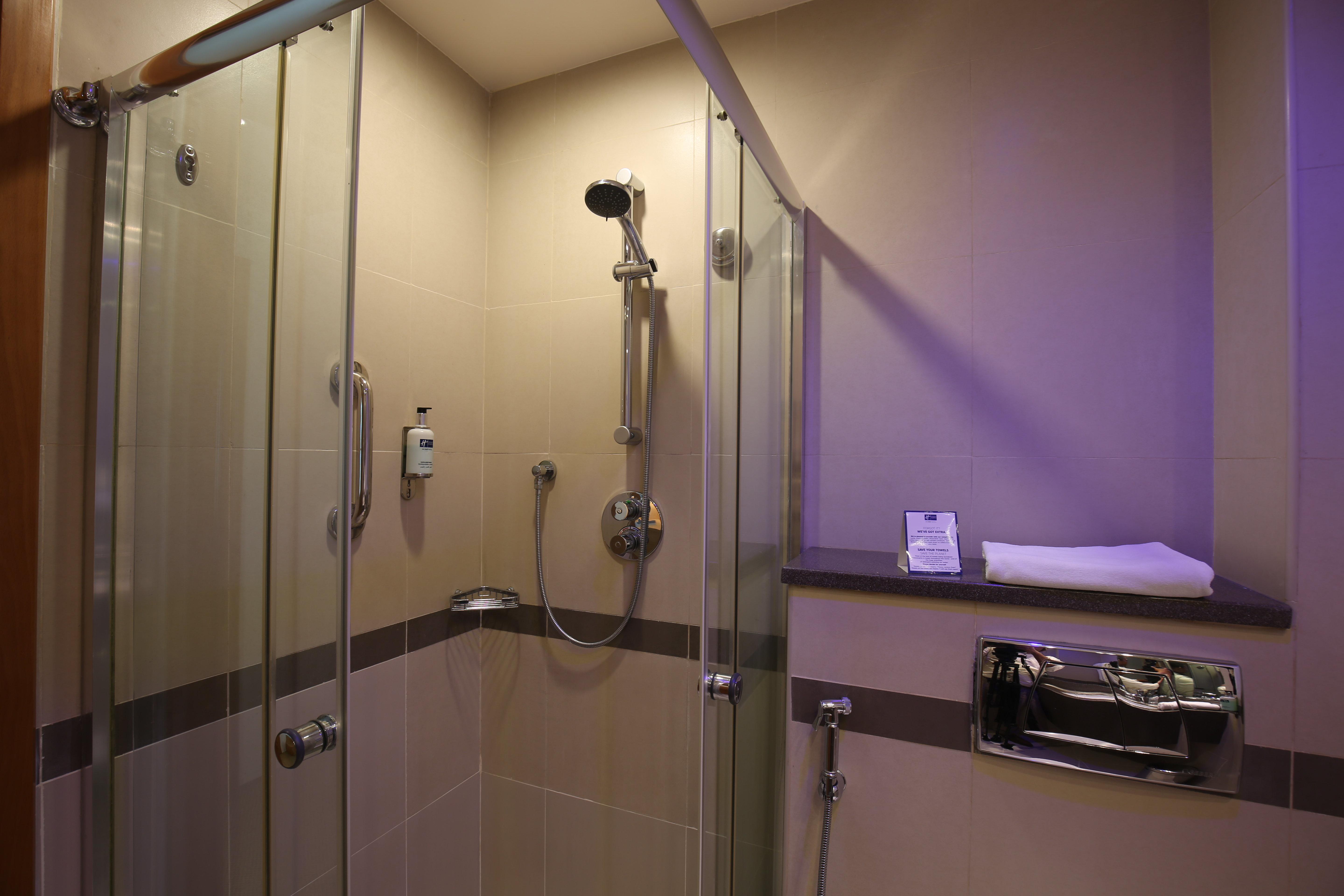 Holiday Inn Express Dubai Airport By Ihg Eksteriør billede