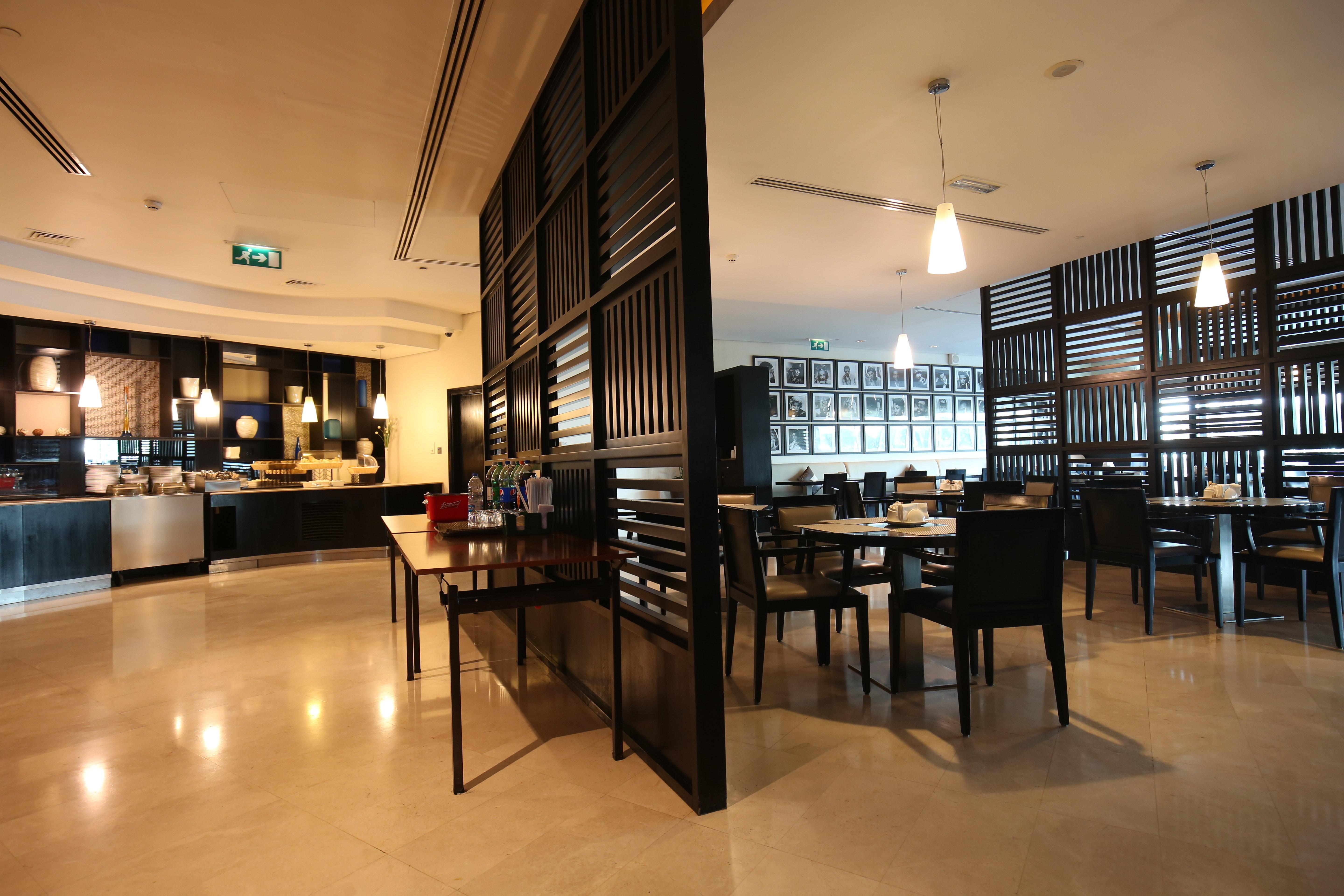 Holiday Inn Express Dubai Airport By Ihg Eksteriør billede