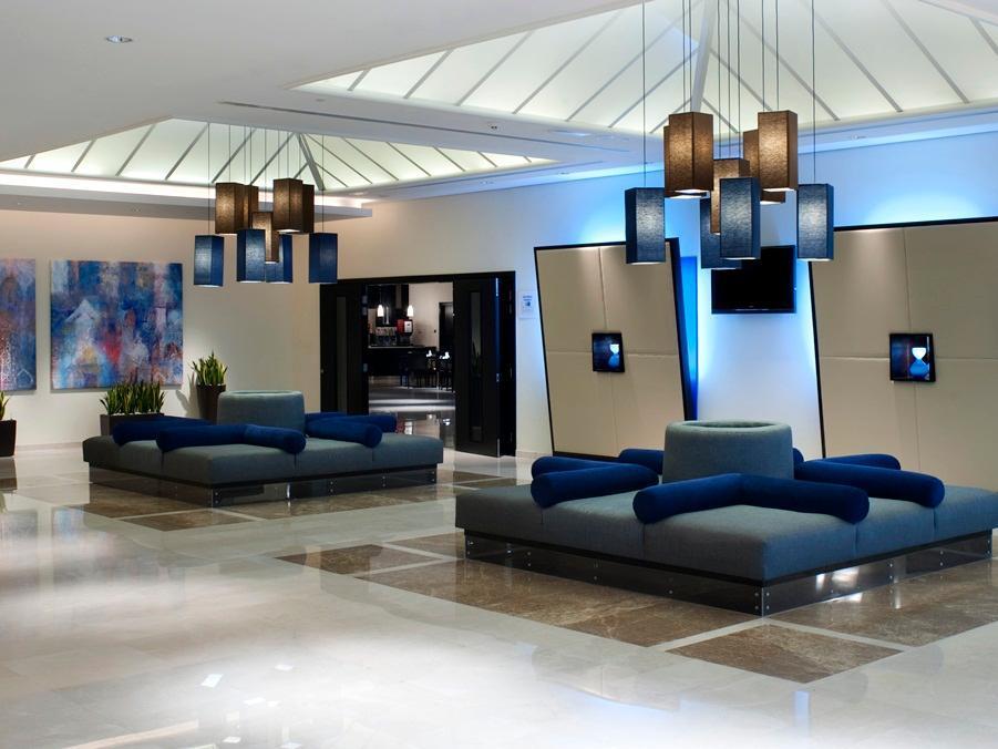 Holiday Inn Express Dubai Airport By Ihg Eksteriør billede