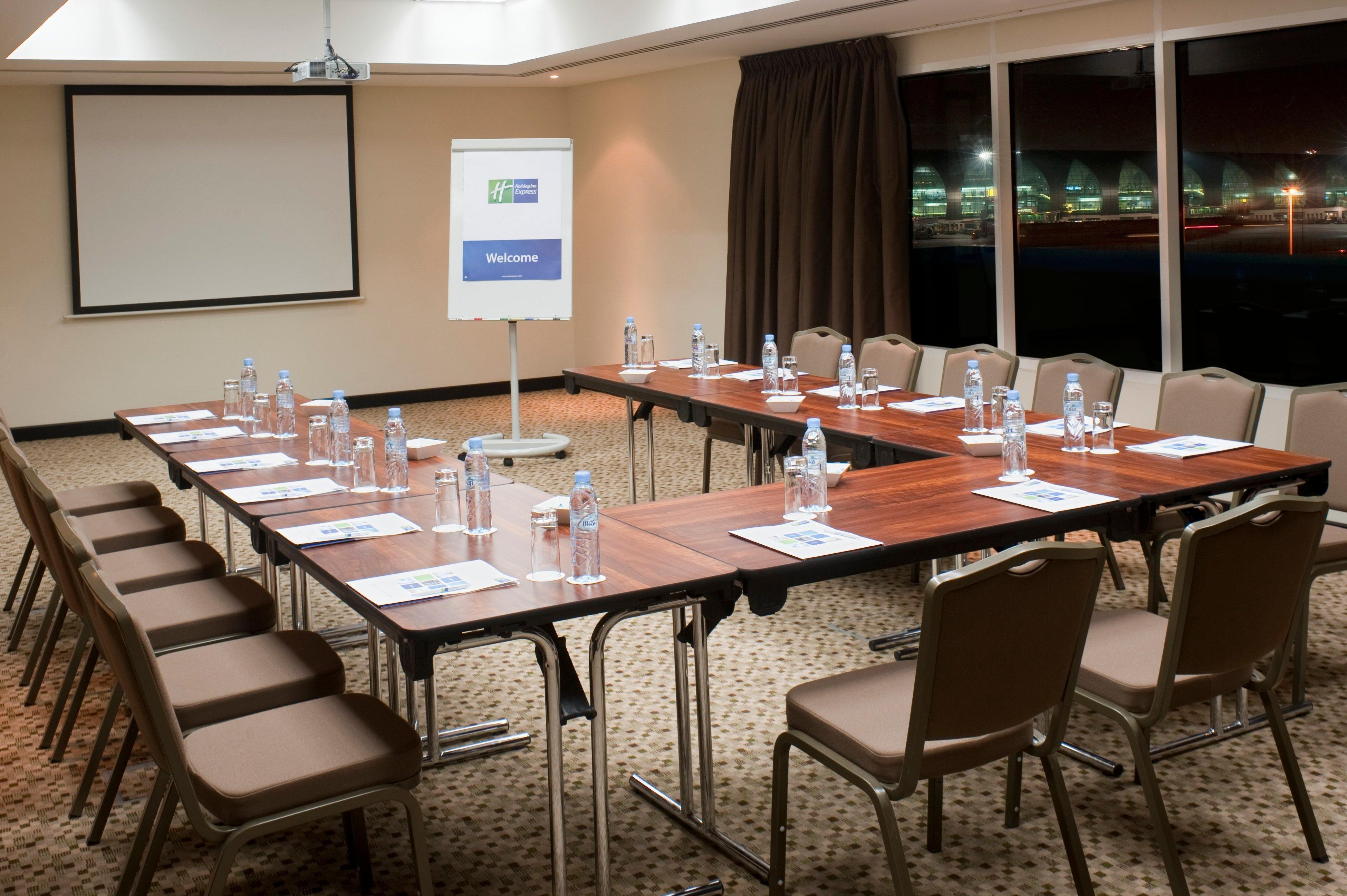 Holiday Inn Express Dubai Airport By Ihg Eksteriør billede