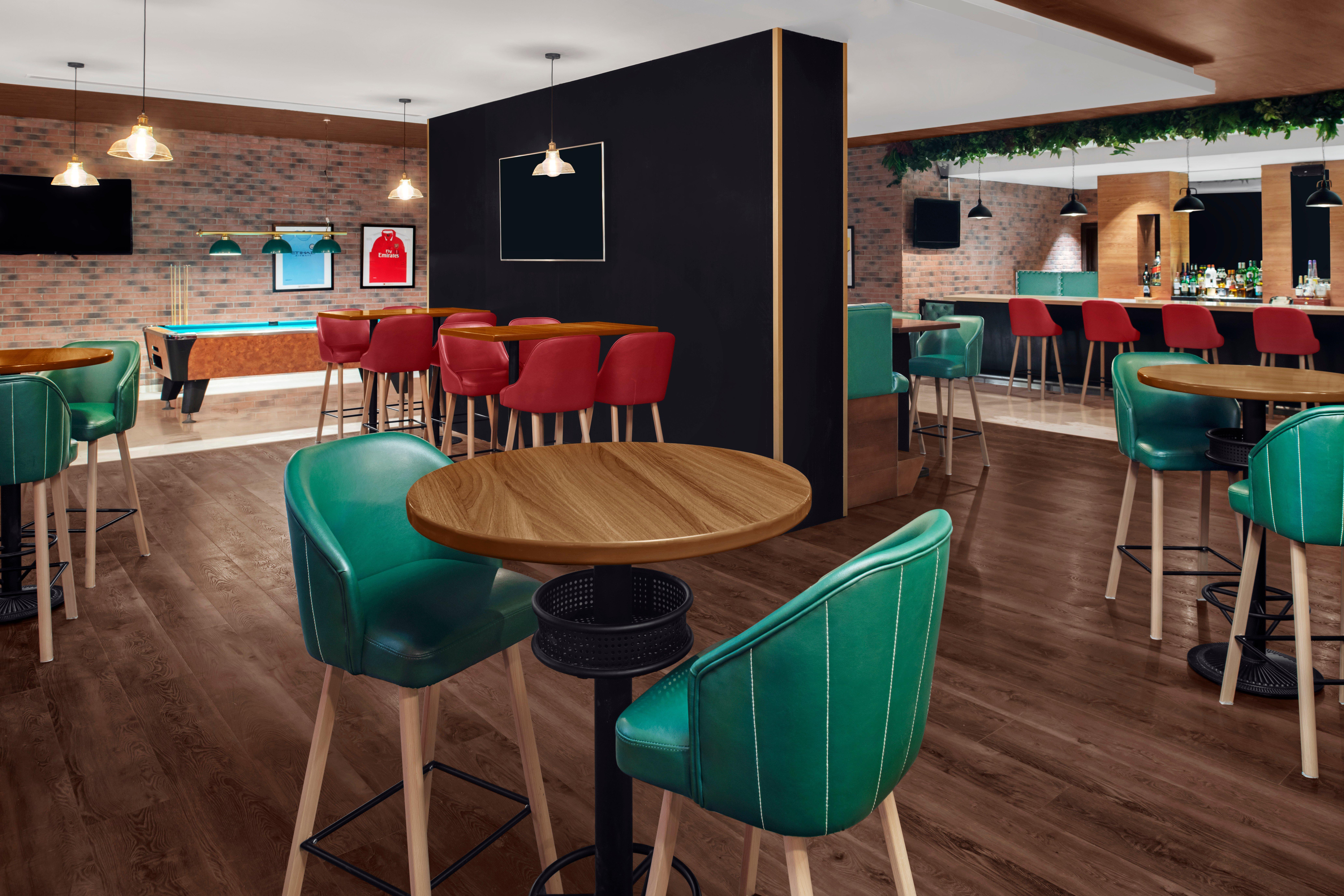 Holiday Inn Express Dubai Airport By Ihg Eksteriør billede
