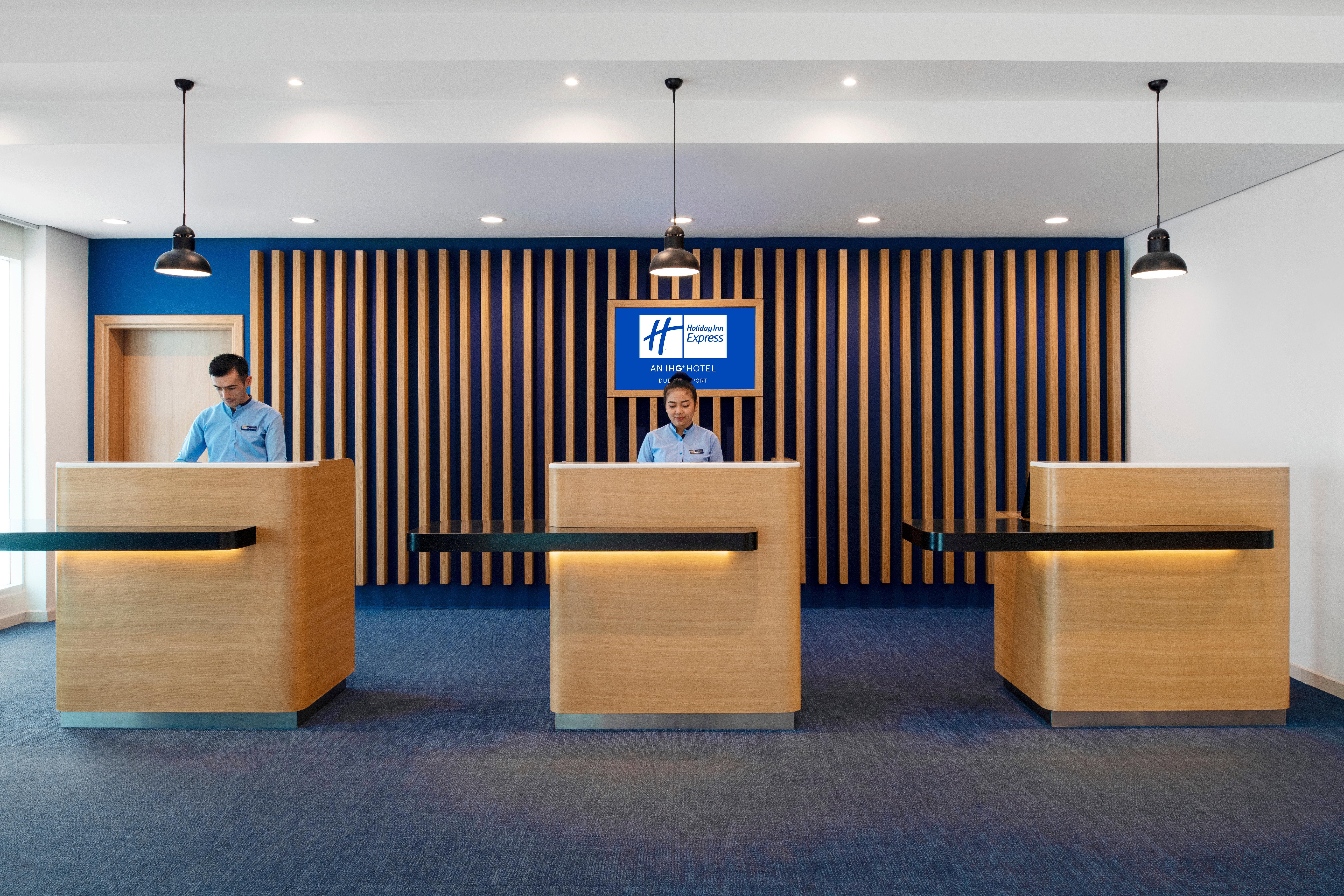 Holiday Inn Express Dubai Airport By Ihg Eksteriør billede