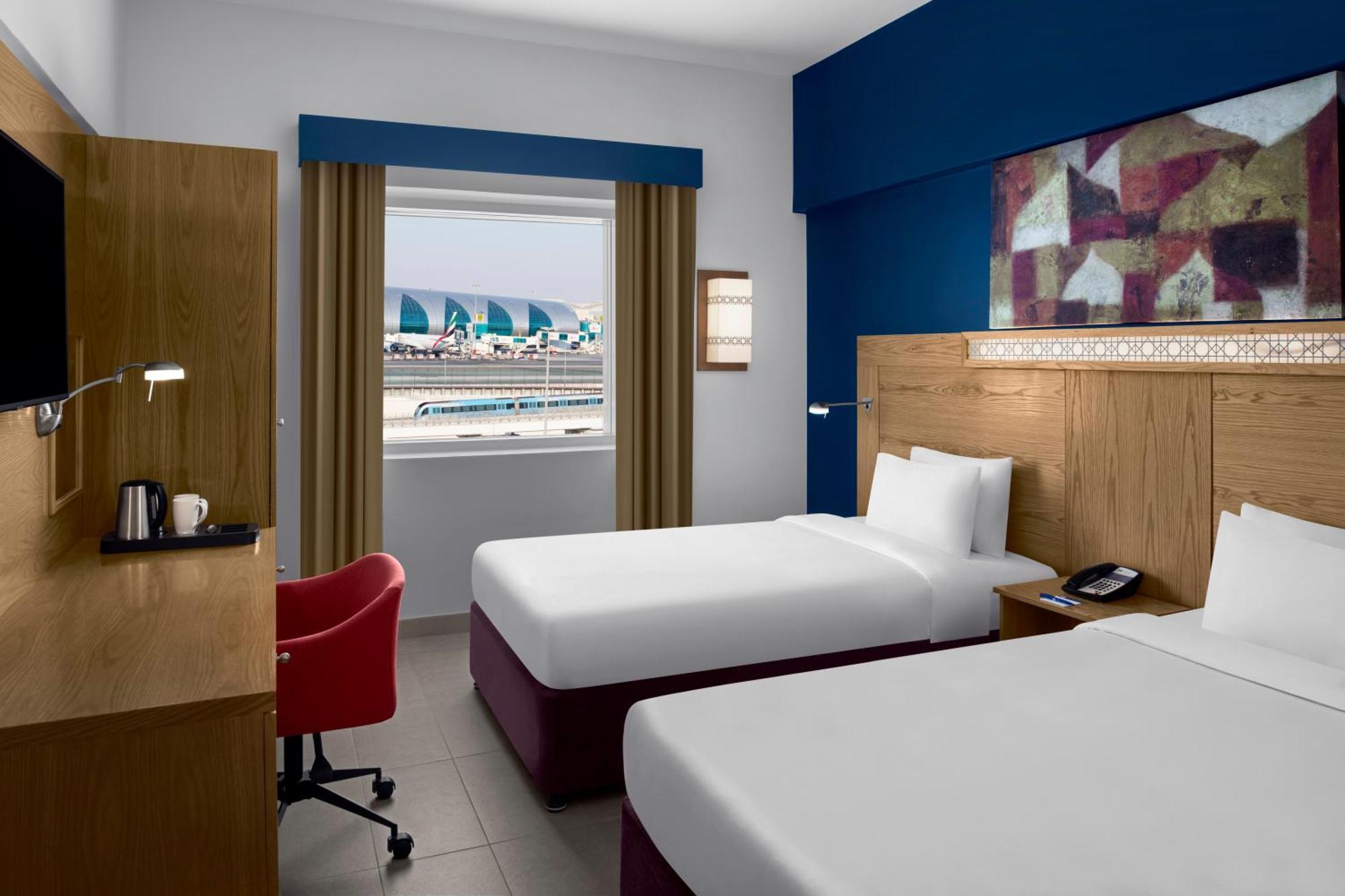 Holiday Inn Express Dubai Airport By Ihg Eksteriør billede