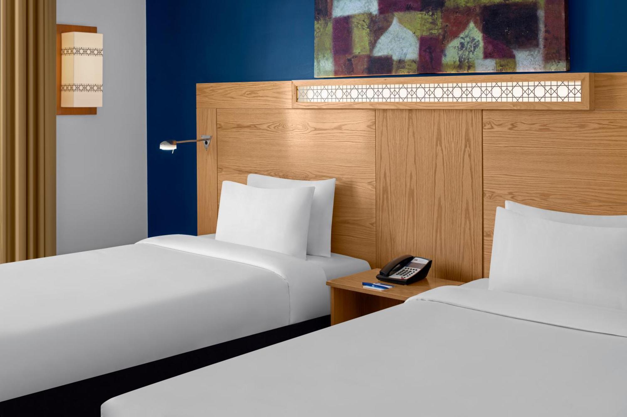 Holiday Inn Express Dubai Airport By Ihg Eksteriør billede