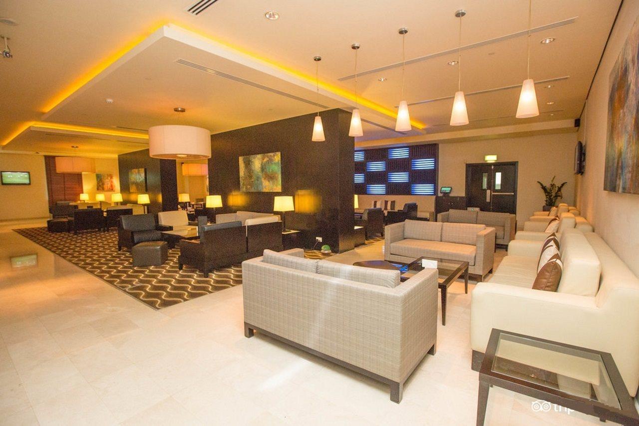 Holiday Inn Express Dubai Airport, An Ihg Hotel Eksteriør billede